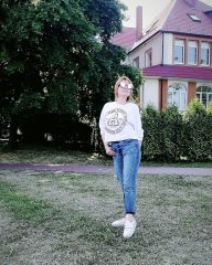 Natak_holmanova
